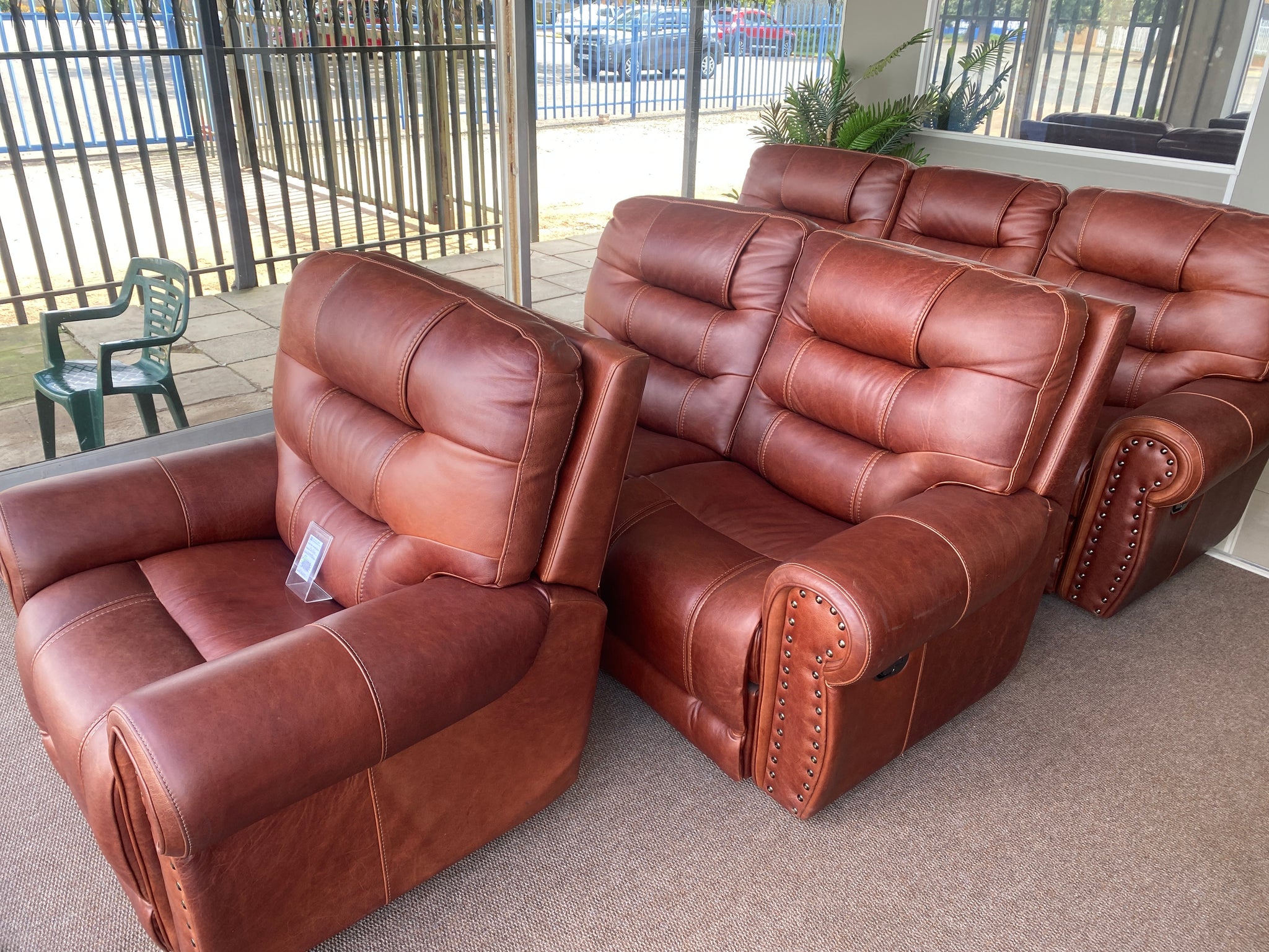 3 Piece 5 action Braxton Lounge suite